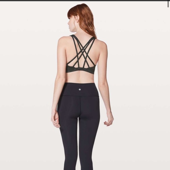 Lululemon Free to be Serene sz 4 - Sequoia Camo Print Deep Coal Black - Picture 2 of 5